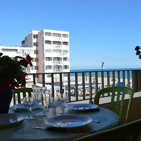 Bien Place Avec Terrasse En Face De St Cyprien Sc220-009 아파트