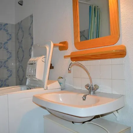 Apartment 4 Couchages St Cyprien Sc220-009