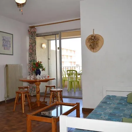 4 Couchages St Cyprien Sc220-009