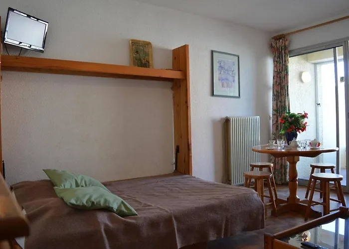 아파트 Bien Place Avec Terrasse En Face De St Cyprien Sc220-009